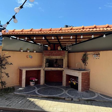 Villa Georgiana Гонио Екстериор снимка