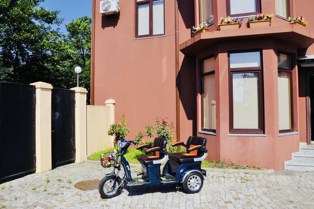 Villa Georgiana Гонио Екстериор снимка